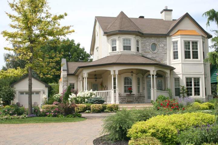 Nous nous engageons à livrer un résultat satisfaisant à chaque client, particulier ou professionnel ou collectivité.